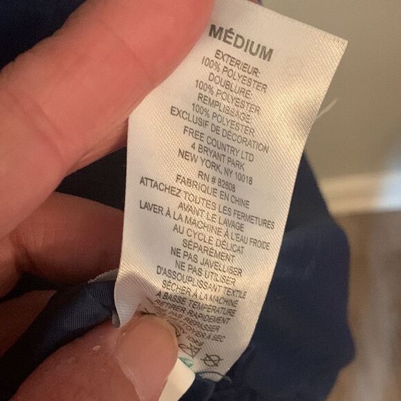 Free Country puffer jacket size M preloved ❤️excellent condition - Picture 14 of 16